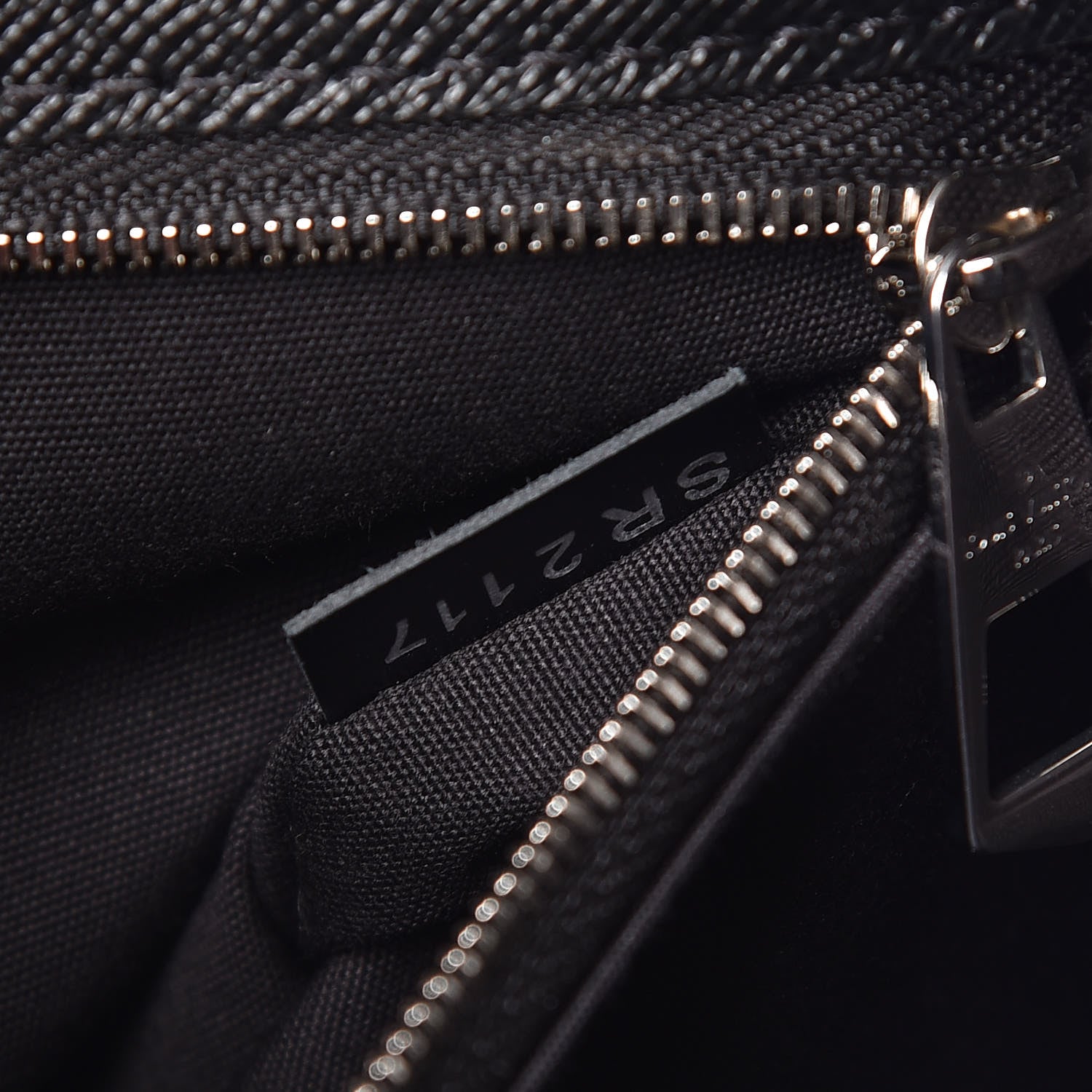 Louis Vuitton Epi Clery Denim Light 7 of 10