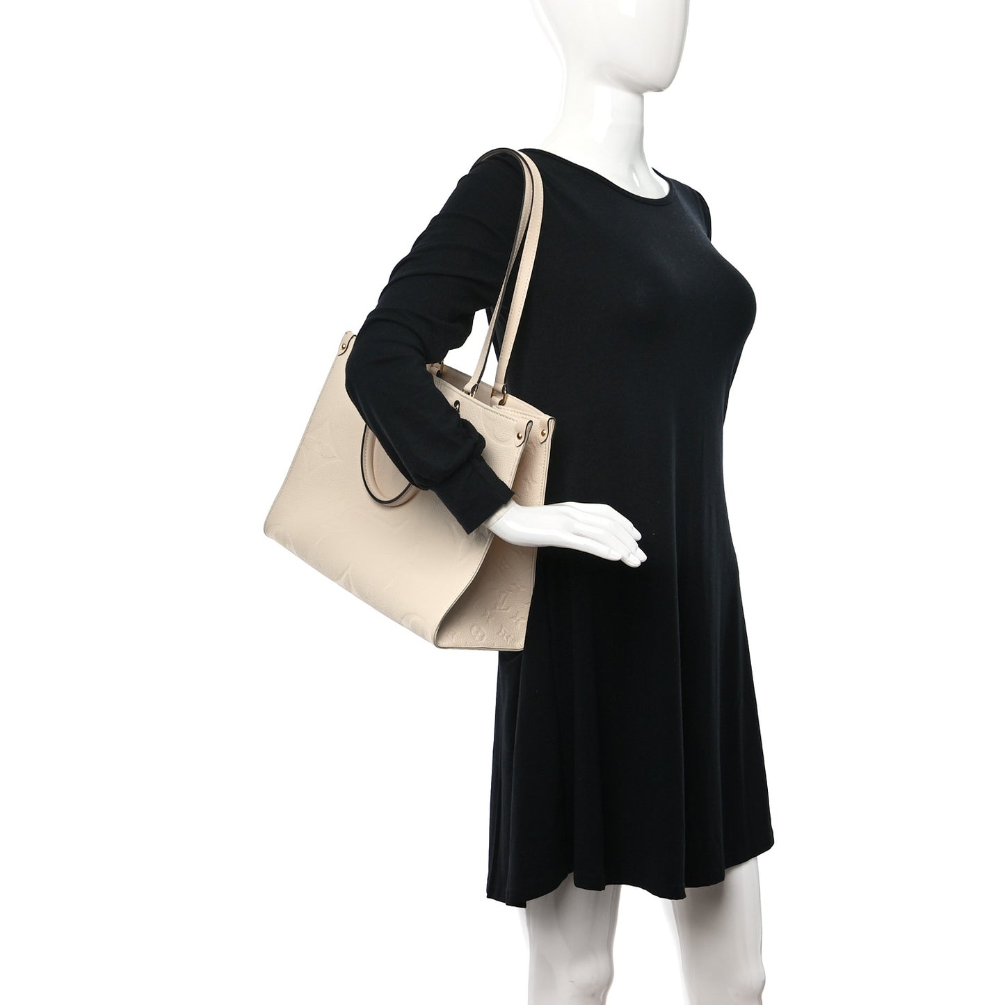 Empreinte Monogram Giant Onthego MM Creme