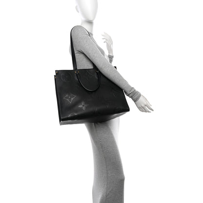 Louis Vuitton Empreinte Monogram Giant Onthego GM Black 2 of 9
