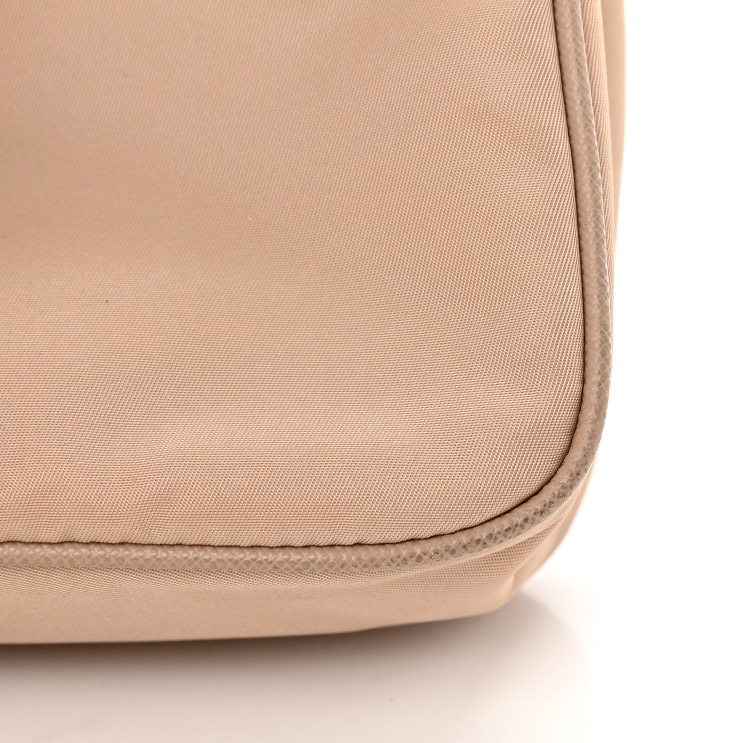 Nylon Re-Edition 2005 Shoulder Bag Cammeo