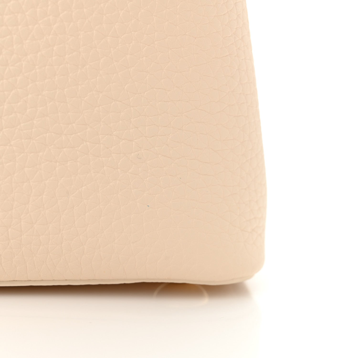 Louis Vuitton Taurillon Bloom Capucines BB Powder Beige 14 of 14