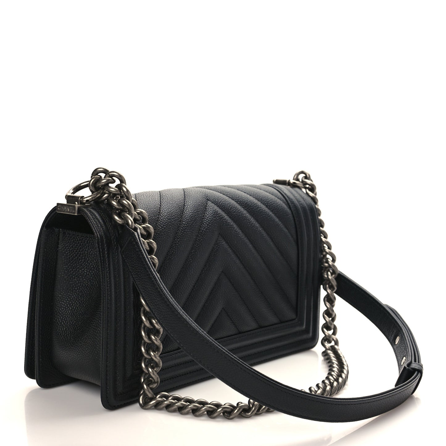 Caviar Chevron Quilted Medium Boy Flap Black