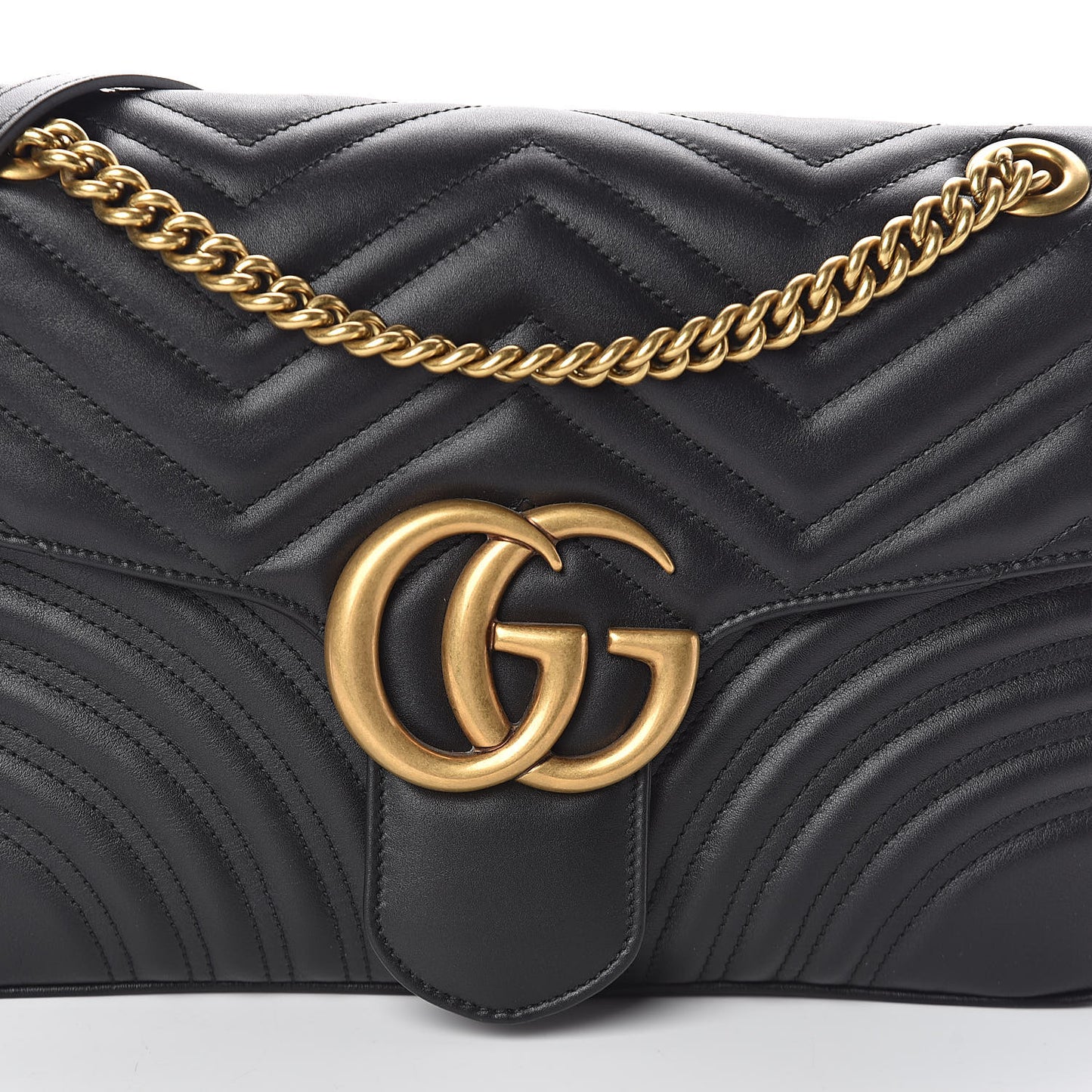 Calfskin Matelasse Medium GG Marmont Shoulder Bag Black