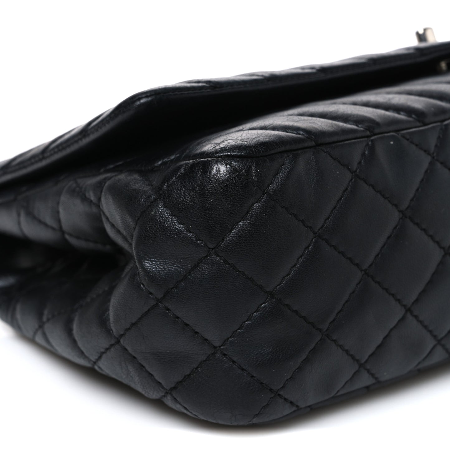 Lambskin Surpique Chevron Large Single Flap Black