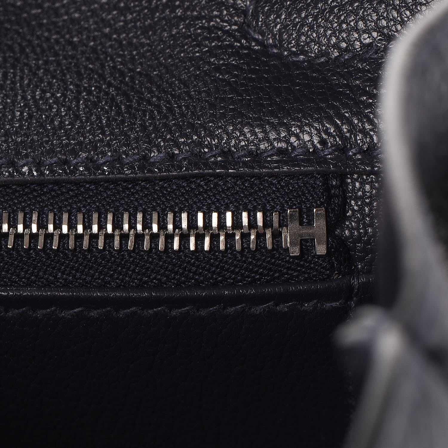 Hermes Togo Birkin 25 Bleu Nuit 19 of 37