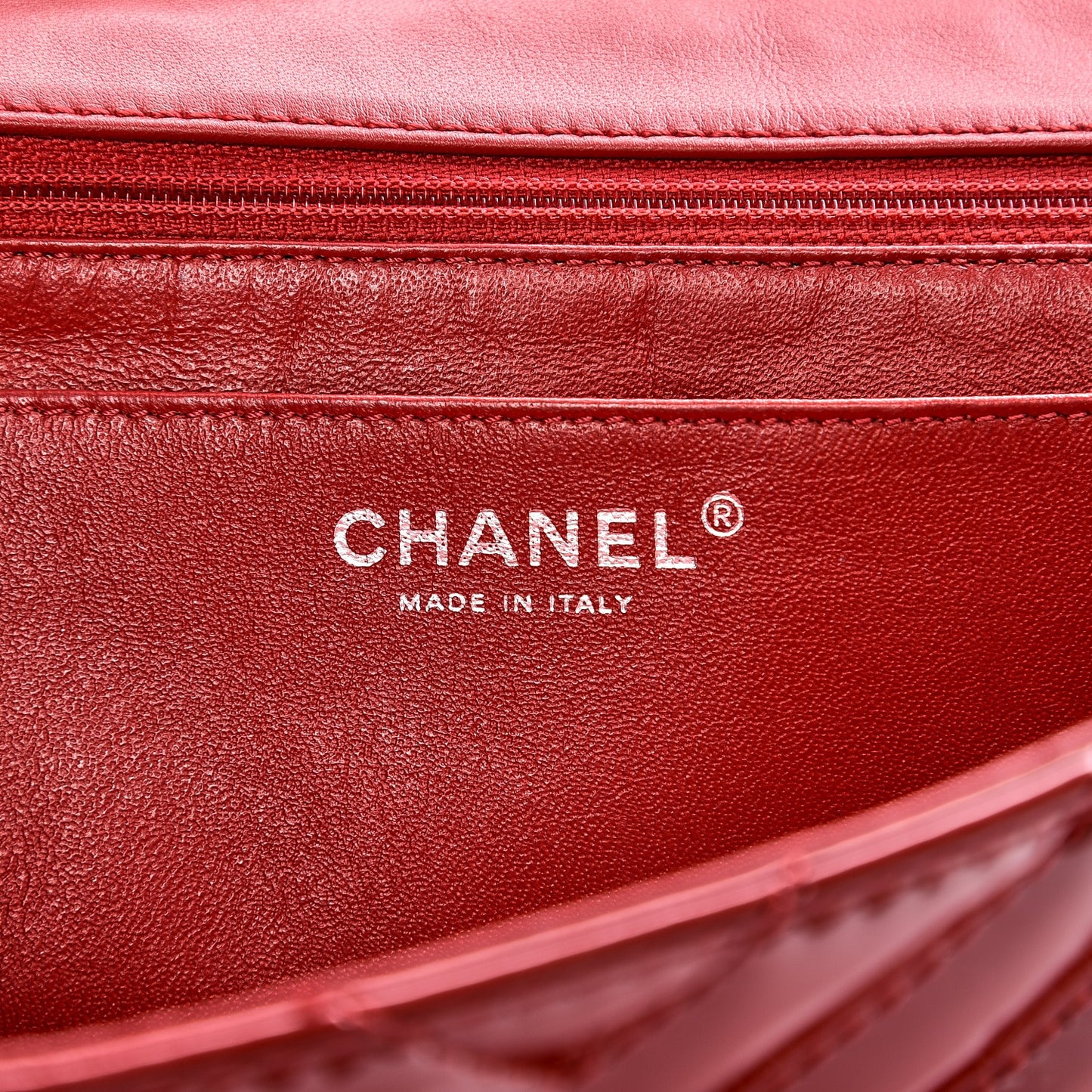 Patent Chevron Quilted Jumbo Single Flap Red