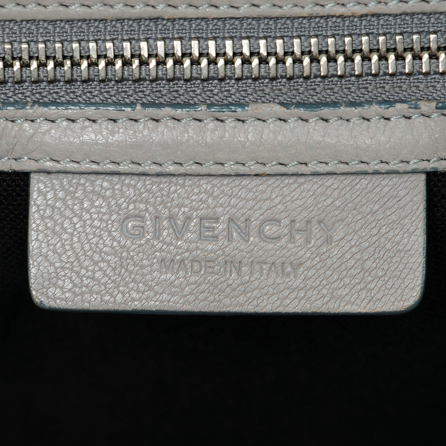 Givenchy Sugar Goatskin Medium Antigona Pearl Grey 6 of 9