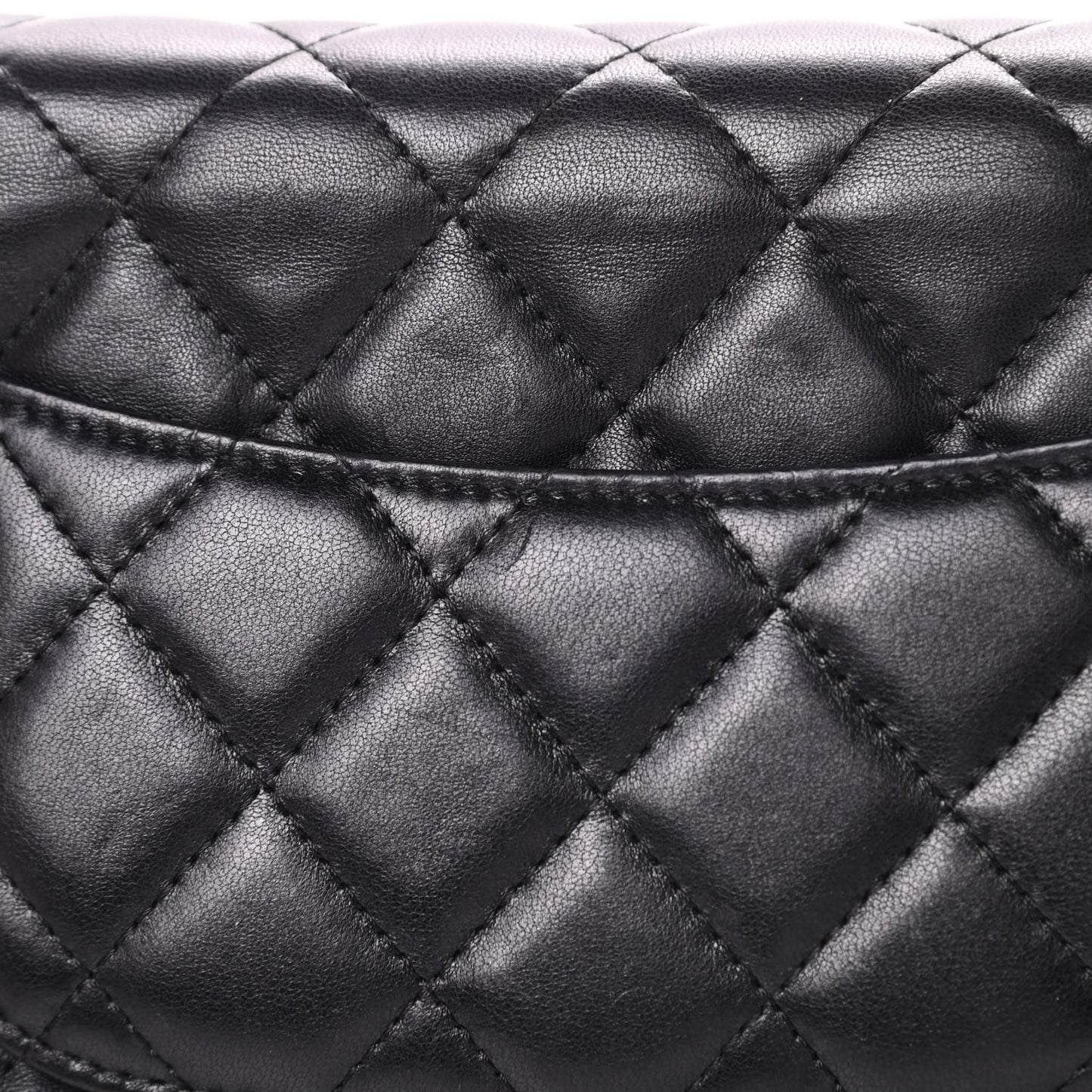 Lambskin Quilted Wallet On Chain WOC Black