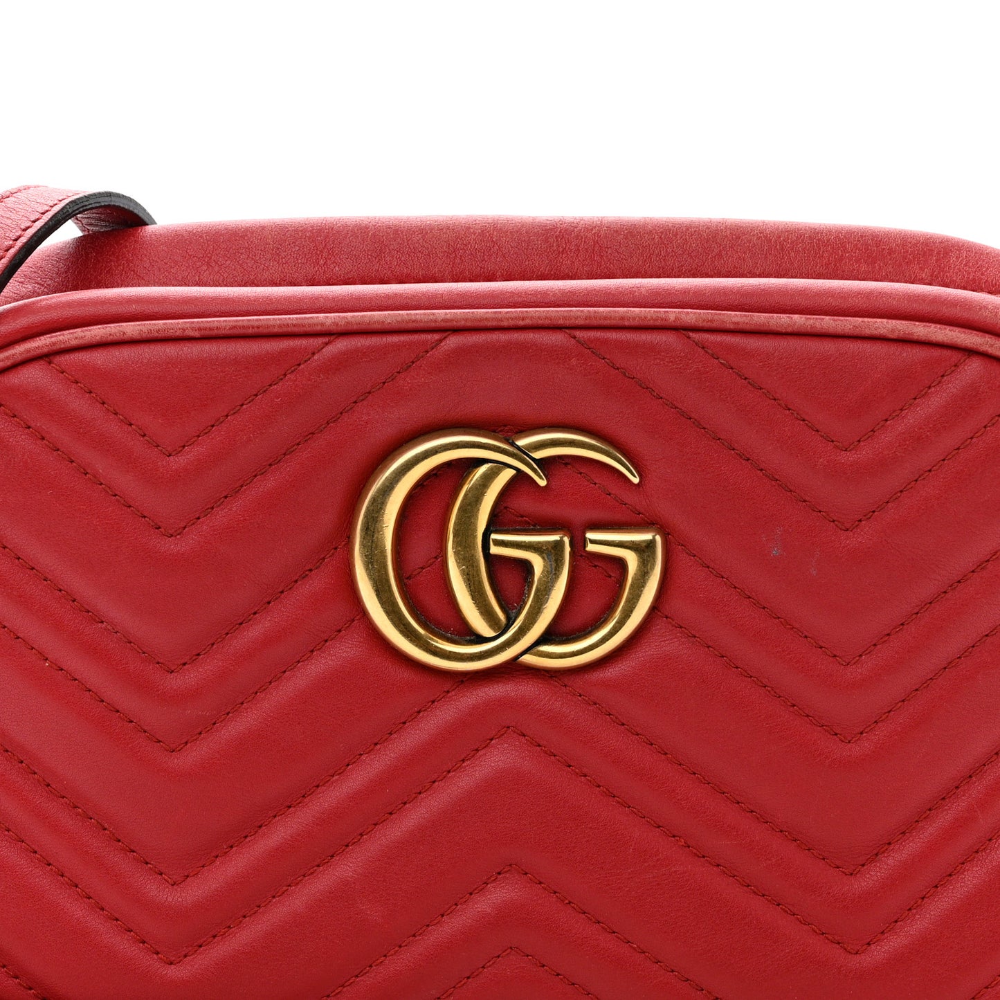 Calfskin Matelasse Small GG Marmont Chain Shoulder Bag Hibiscus Red