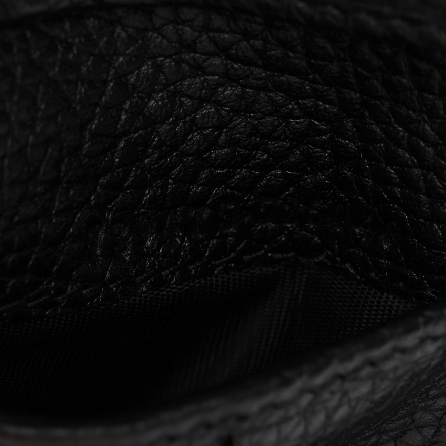 Piuma Calfskin Jumbo GG Embossed Wallet Black