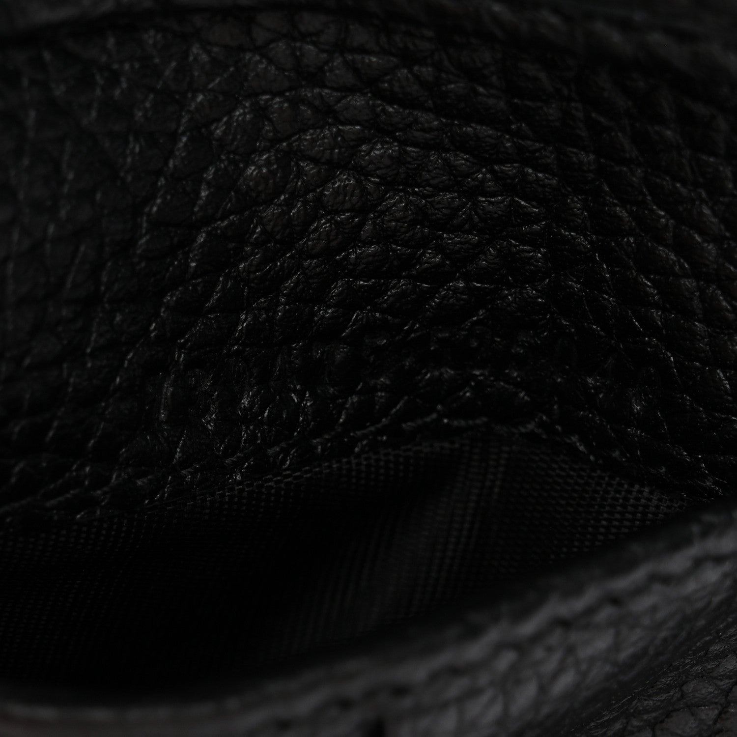 Gucci Piuma Calfskin Jumbo GG Embossed Wallet Black 7 of 7