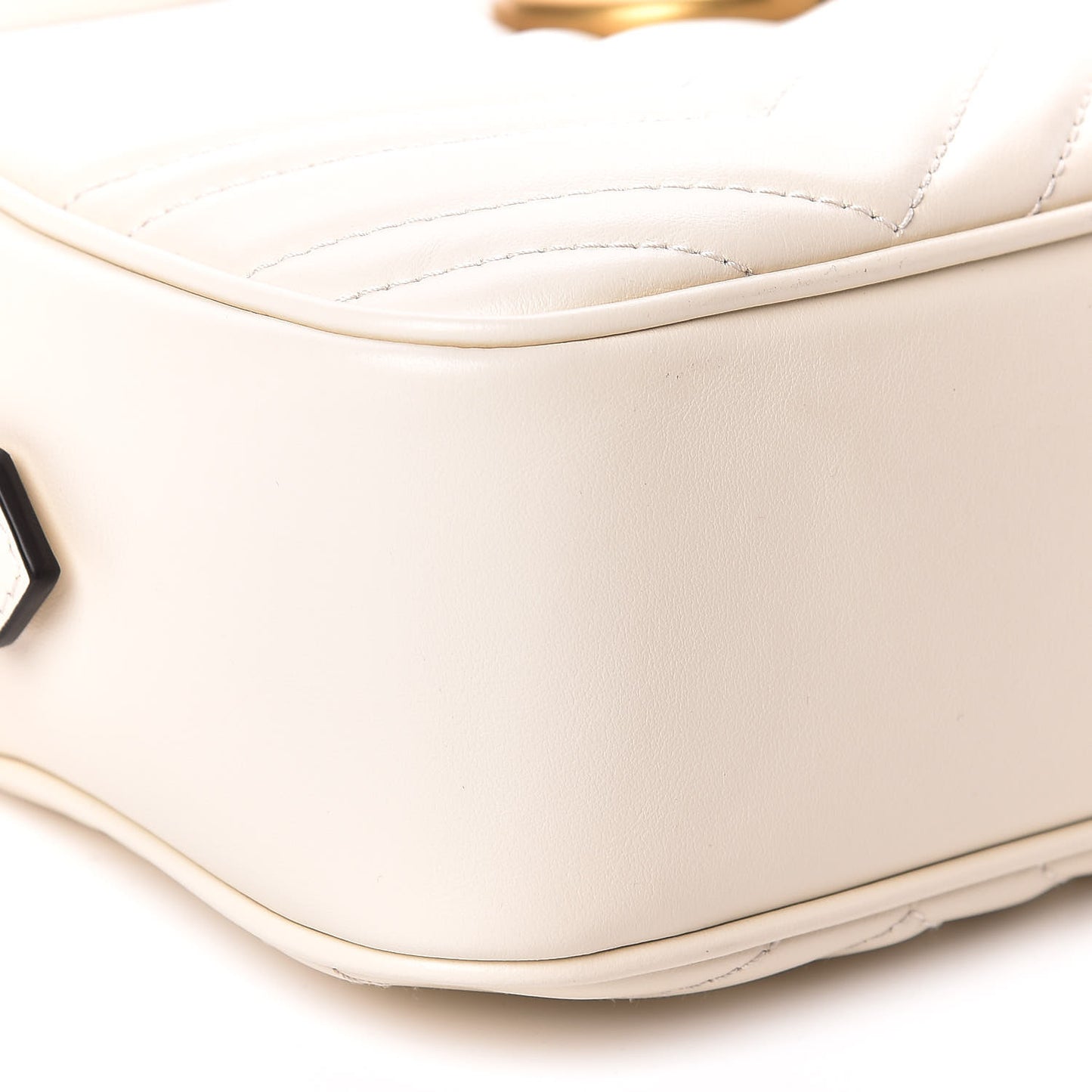 Calfskin Matelasse Small GG Marmont Chain Shoulder Bag White