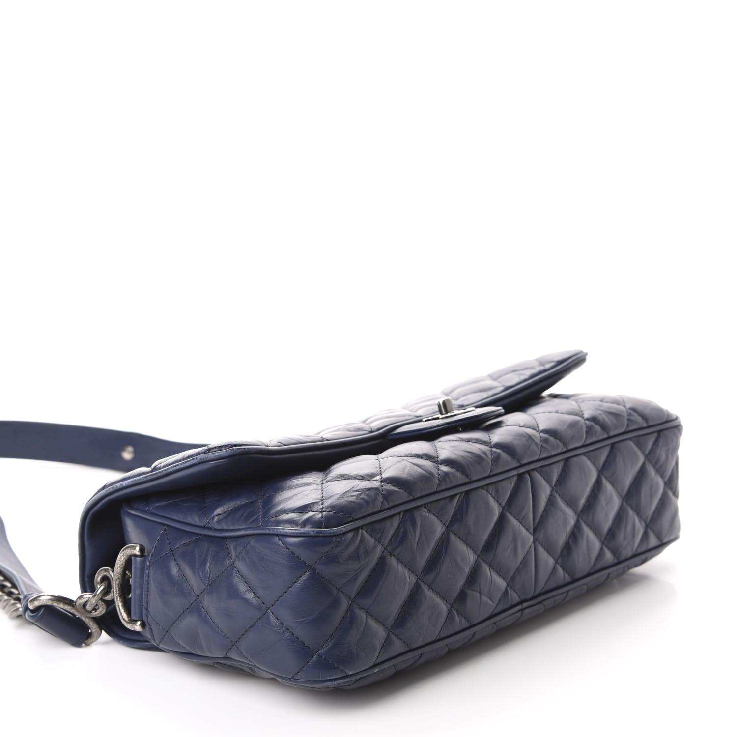 Chanel Aged Calfskin Quilted Jumbo Chain Detail Flap Blue 4 of 10