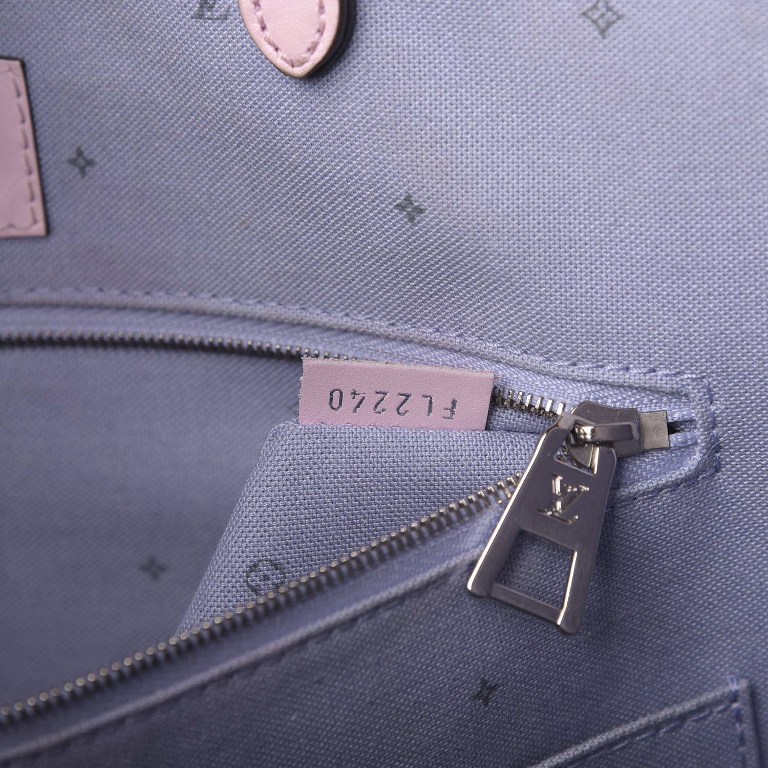 Louis Vuitton Monogram Escale Onthego GM Pastel 10 of 10