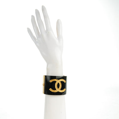 Chanel Resin CC Cuff Black Gold 2 of 5