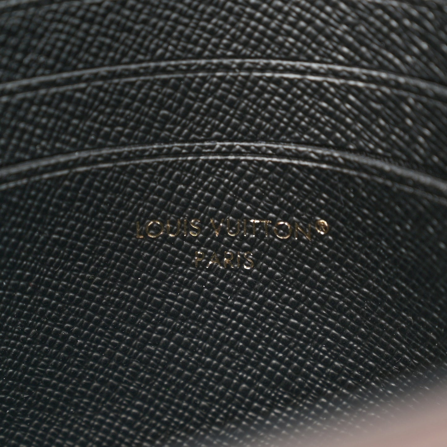 Reverse Monogram Ivy Wallet On Chain