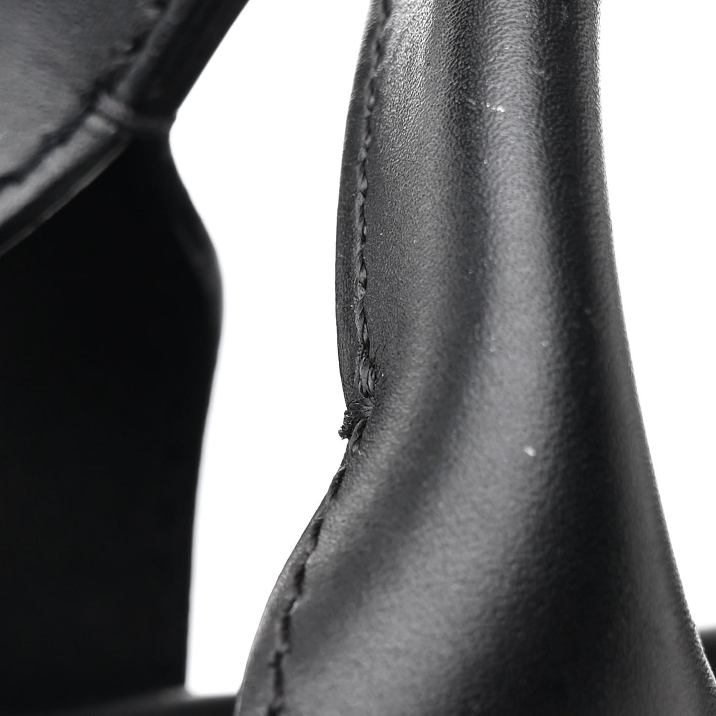 Calfskin Medium Deauville Tote Black