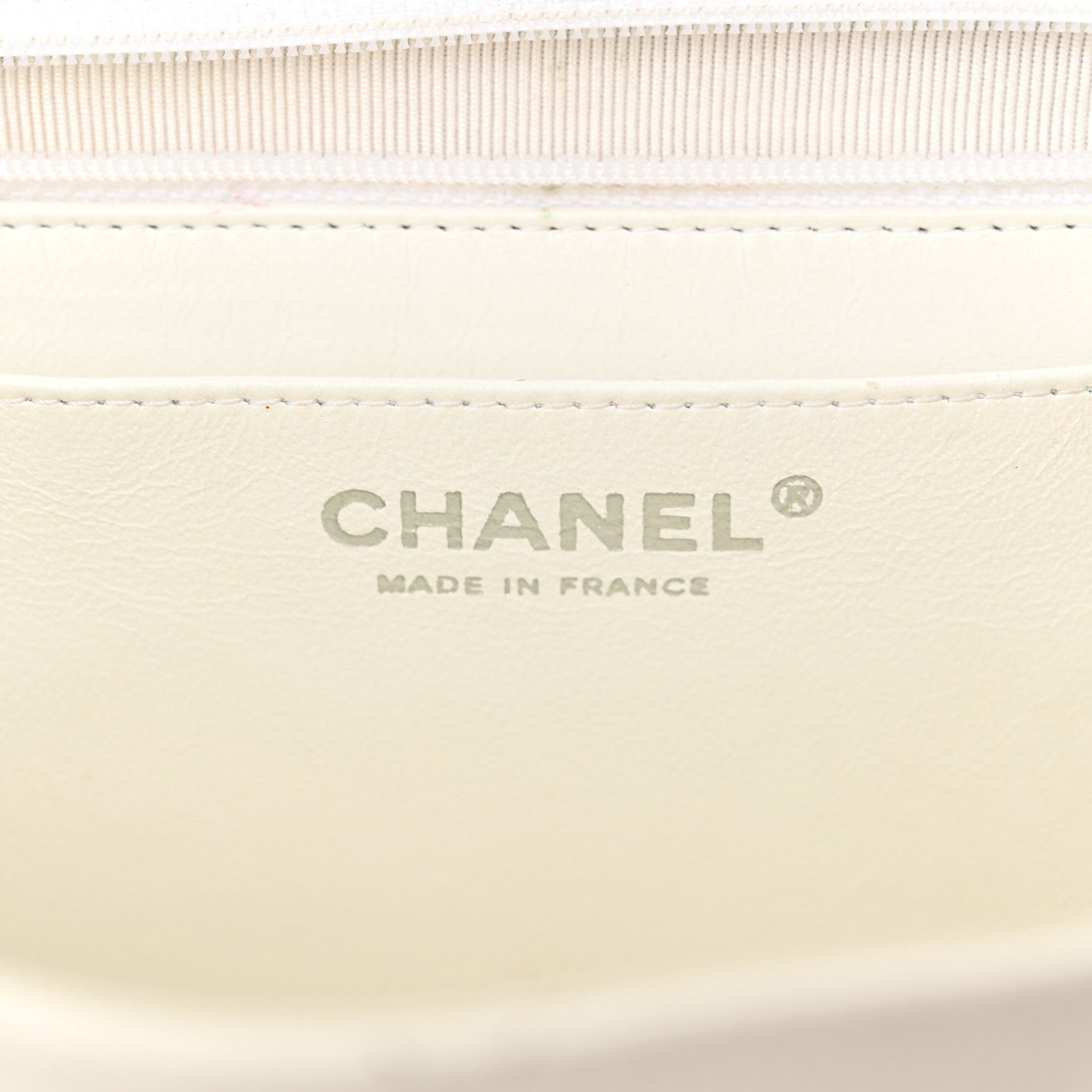 Chanel Caviar Quilted Jumbo Single Flap White 6 of 15
