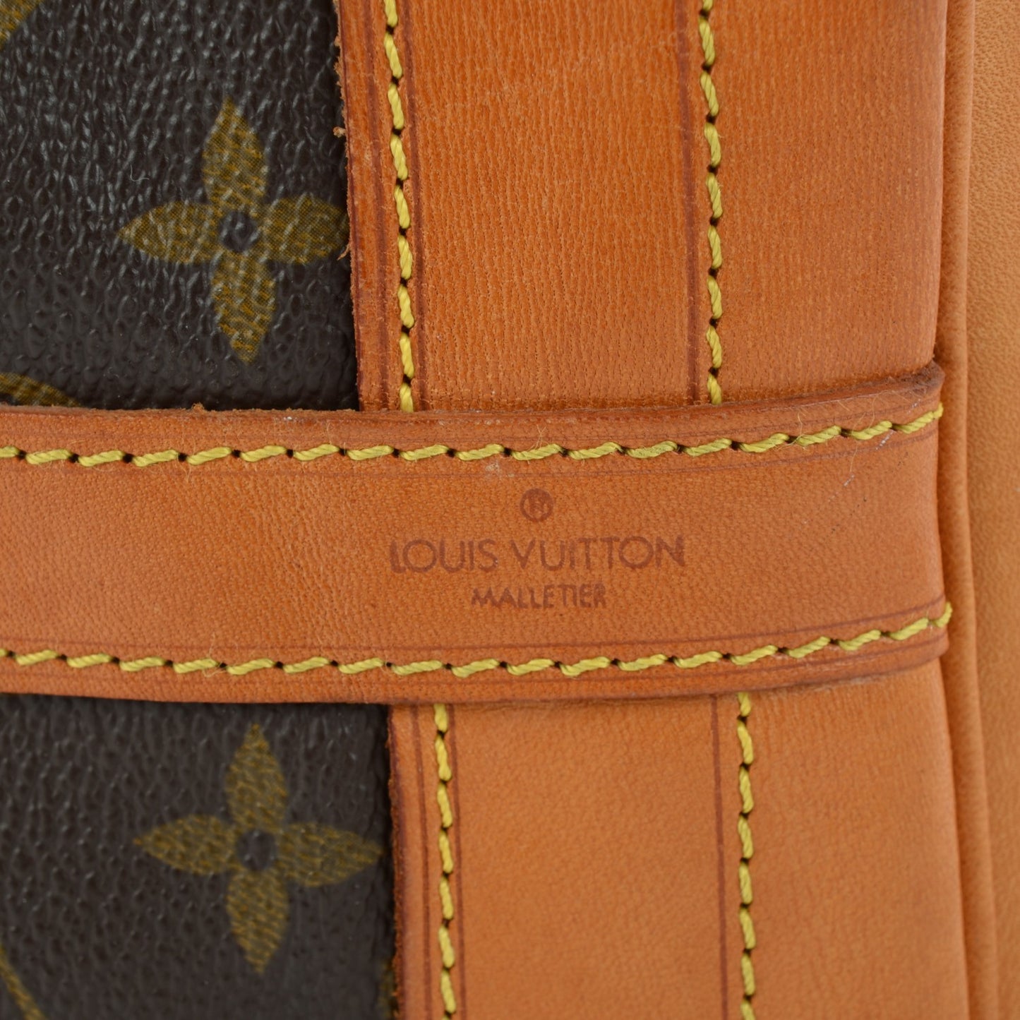 Monogram Noe