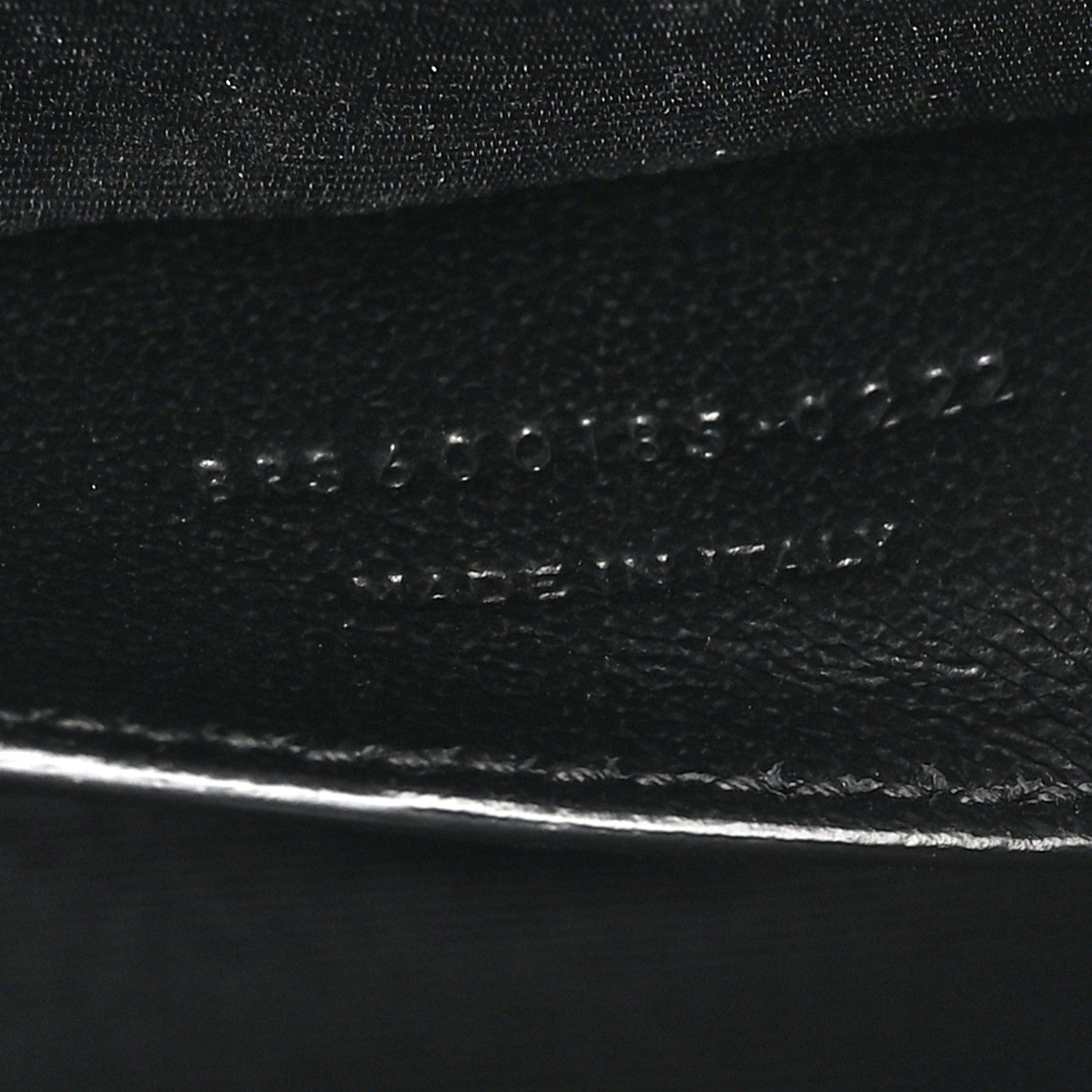 Saint Laurent Grain De Poudre Textured Mixed Matelasse Triquilt Medium Monogram Monochrome Satchel Black 7 of 10