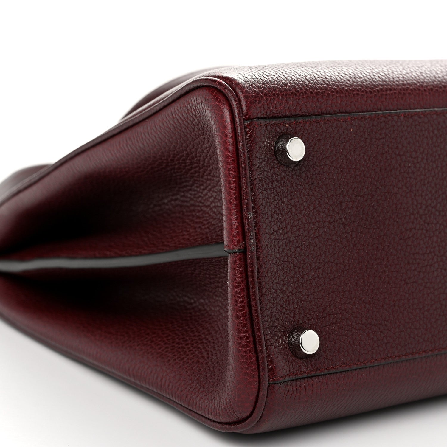 Gucci Grainy Calfskin Medium Zumi Top Handle Bag Vintage Bordeaux 10 of 12