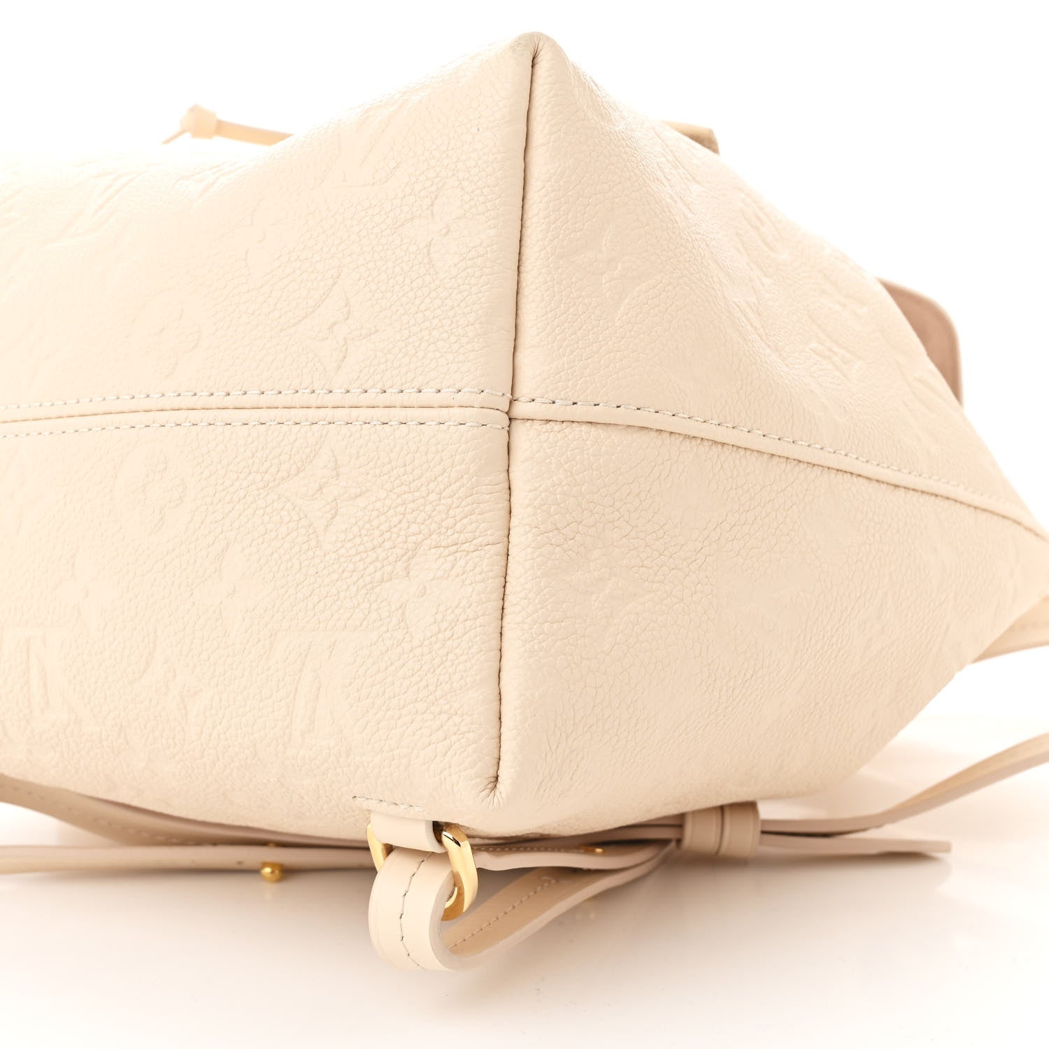 Louis Vuitton Empreinte Montsouris PM Creme 9 of 10