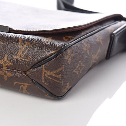 Louis Vuitton Monogram Macassar District PM 9 of 9