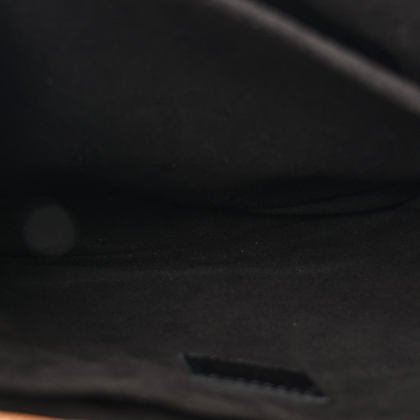 Reverse Monogram Pochette Metis