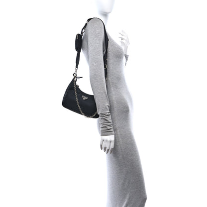Prada Nylon Re-Edition 2005 Shoulder Bag Black 2 of 9