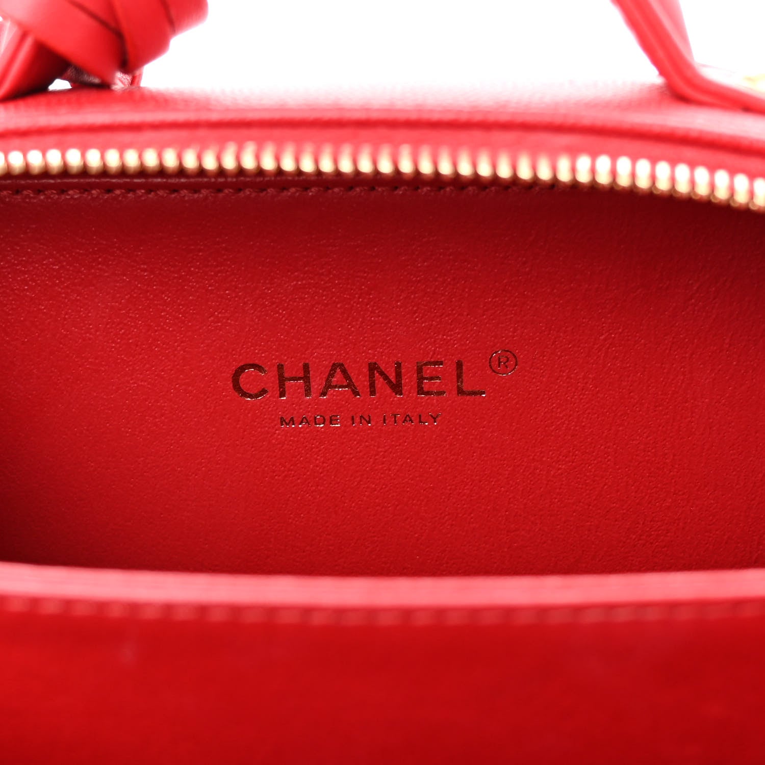 Chanel Caviar Quilted Small CC Filigree Vanity Case Red 6 of 9