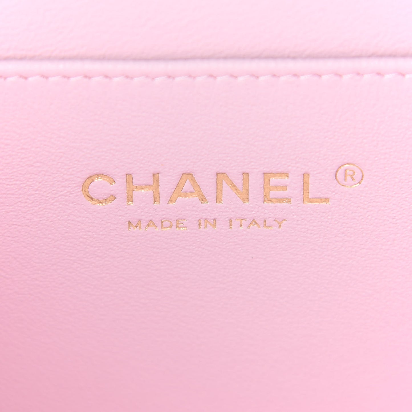 Caviar Quilted Small Top Handle Vanity Case With Chain Light Pink