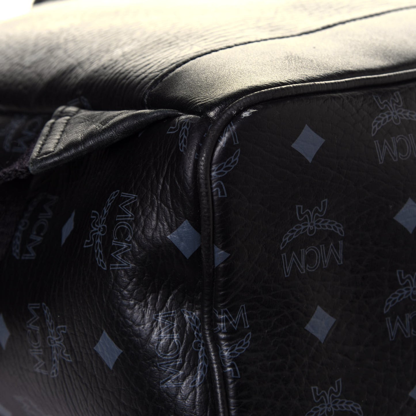 Visetos Medium Sprinkle Stud Stark Backpack Black