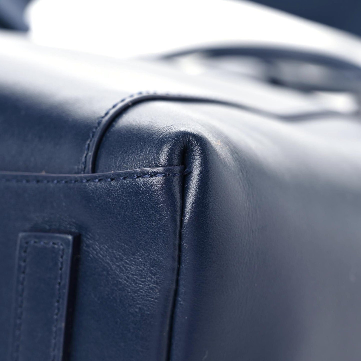 Box Calfskin Small Antigona Sport Top Handle Bag Navy