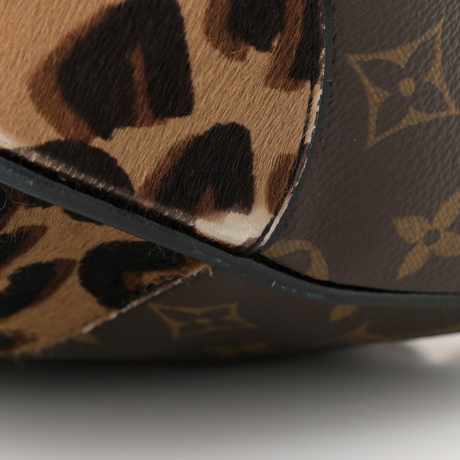 Louis Vuitton Monogram Leopard Stephen Bag 10 of 12