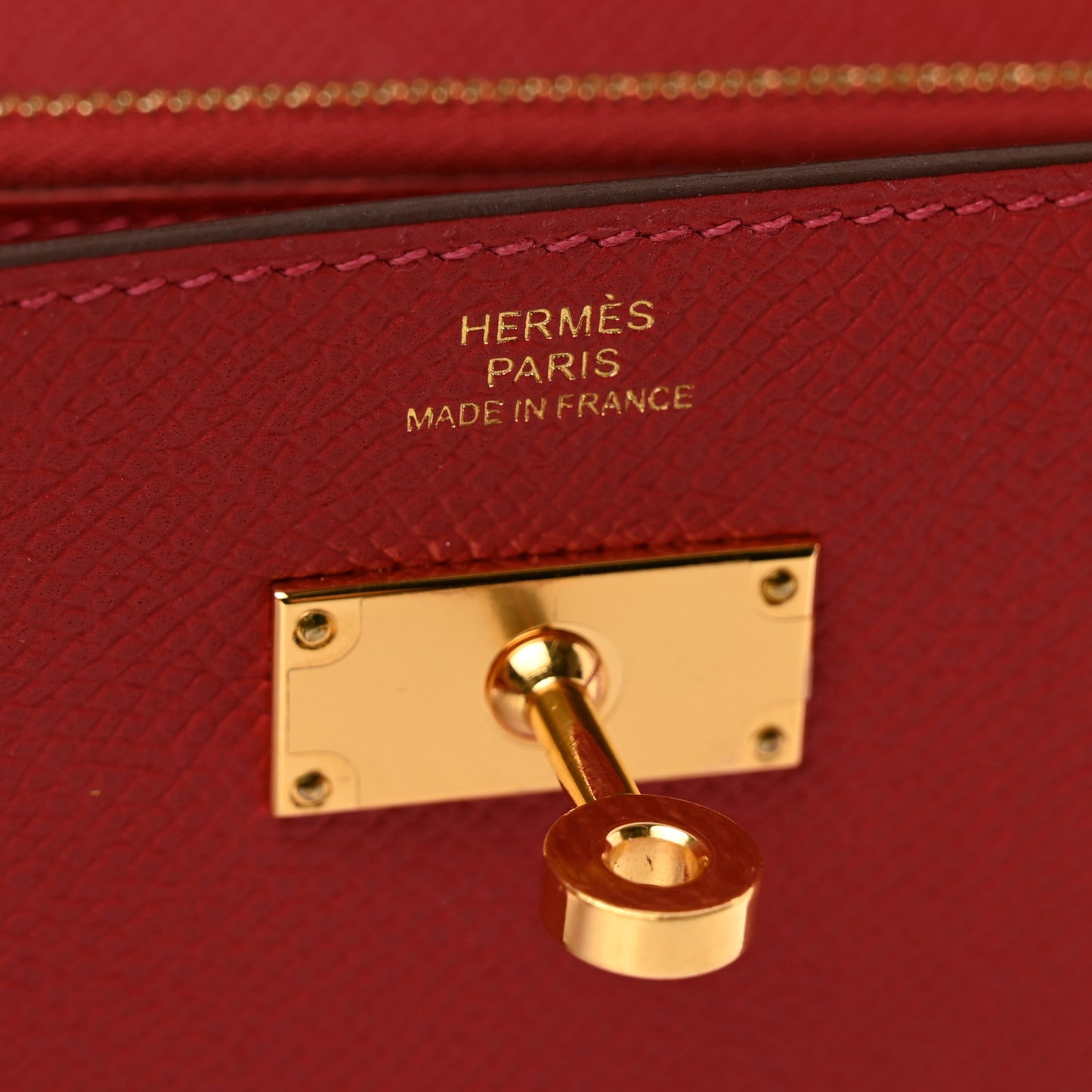 Epsom Kelly Wallet To Go Rouge Casaque