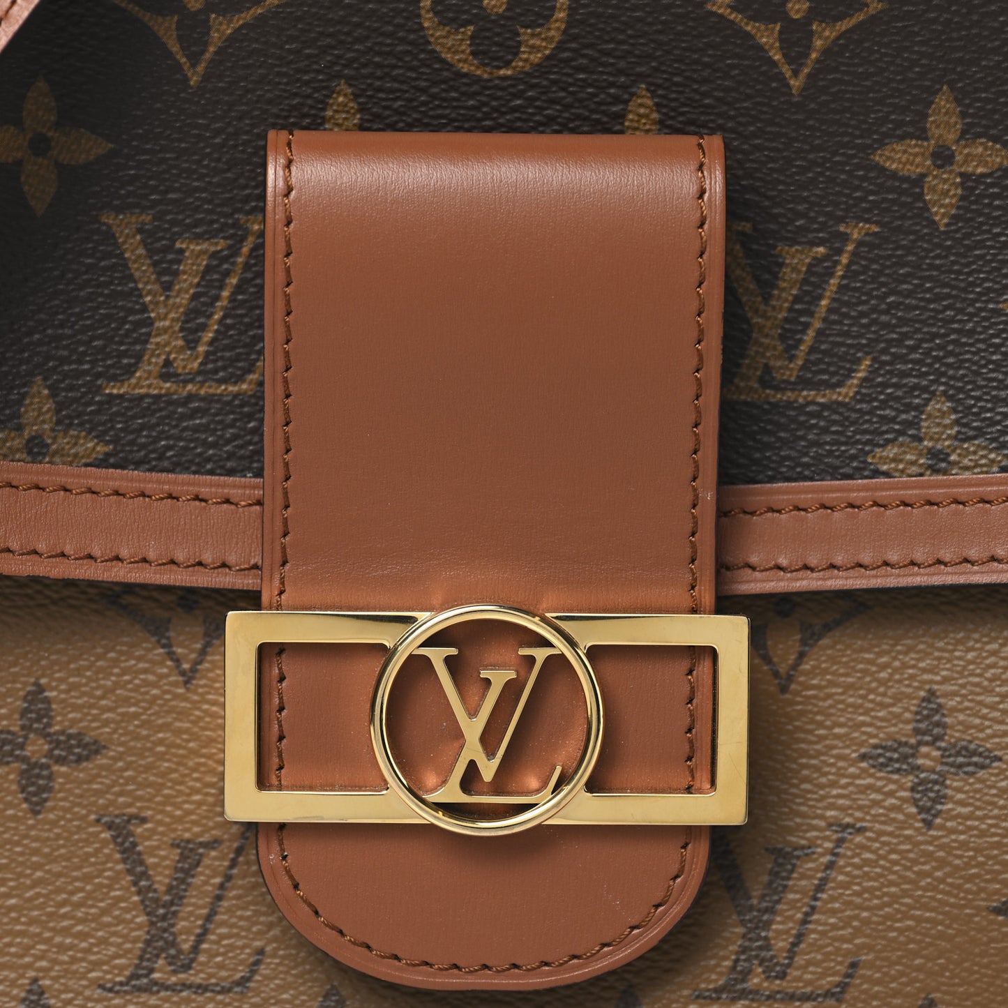Reverse Monogram Dauphine MM
