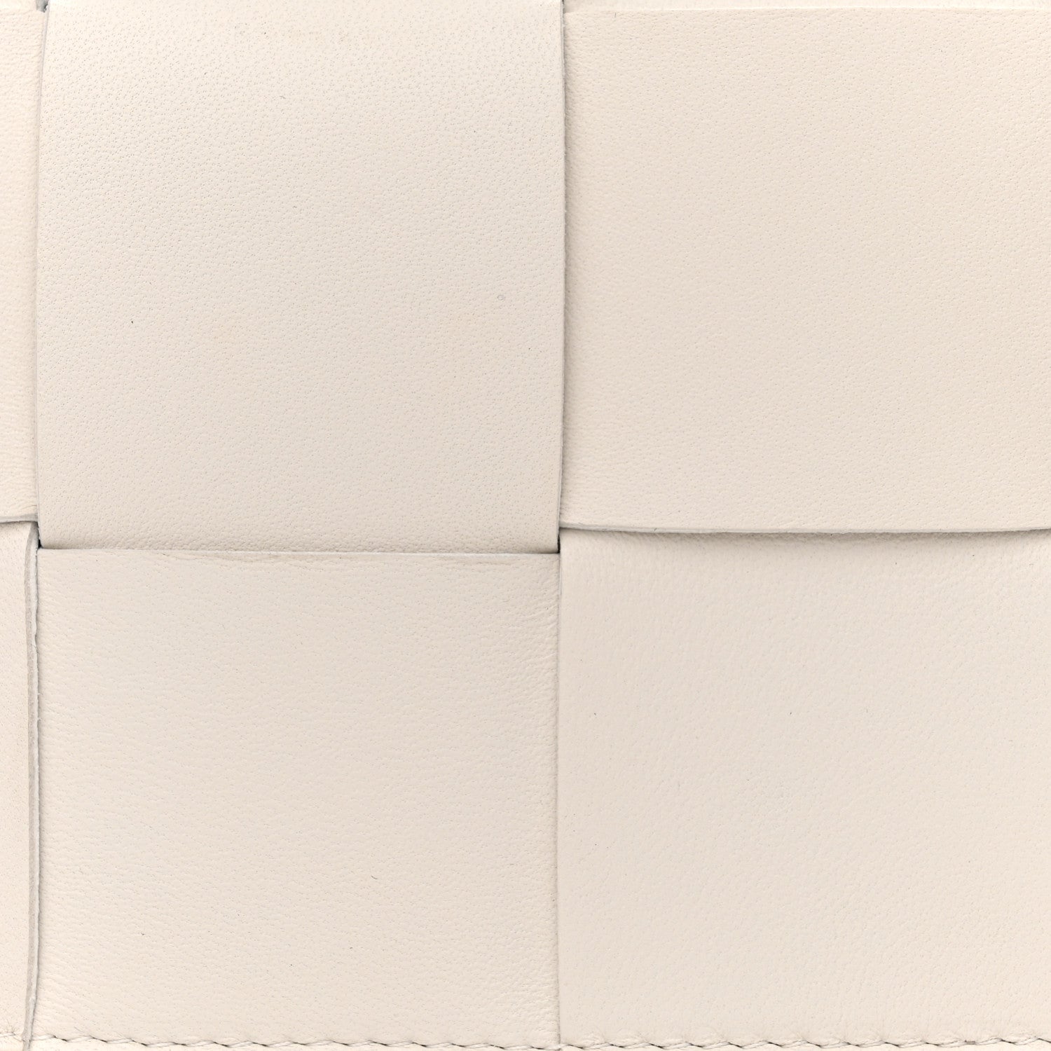 Bottega Veneta Nappa Maxi Intreccio The Belt Cassette Bag White 8 of 10