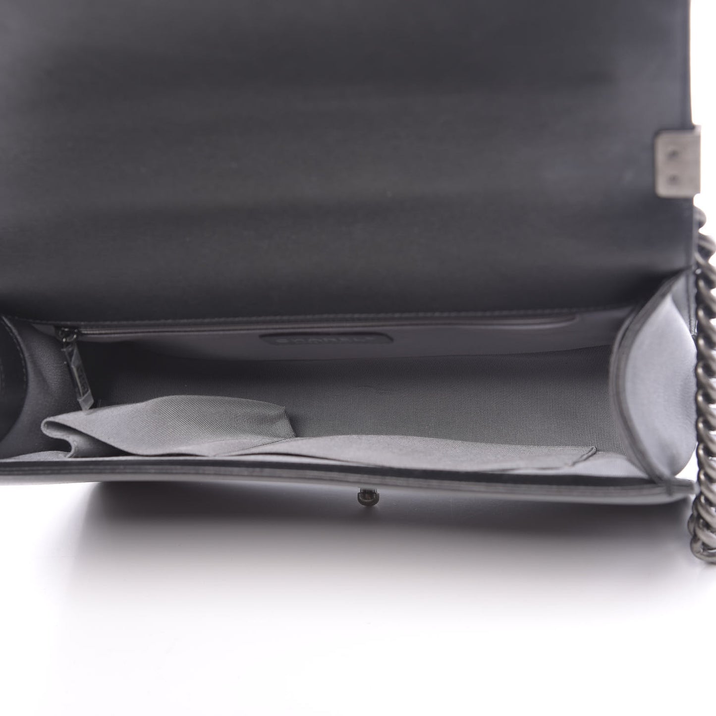 Metallic Calfskin Quilted New Medium Boy Flap Black