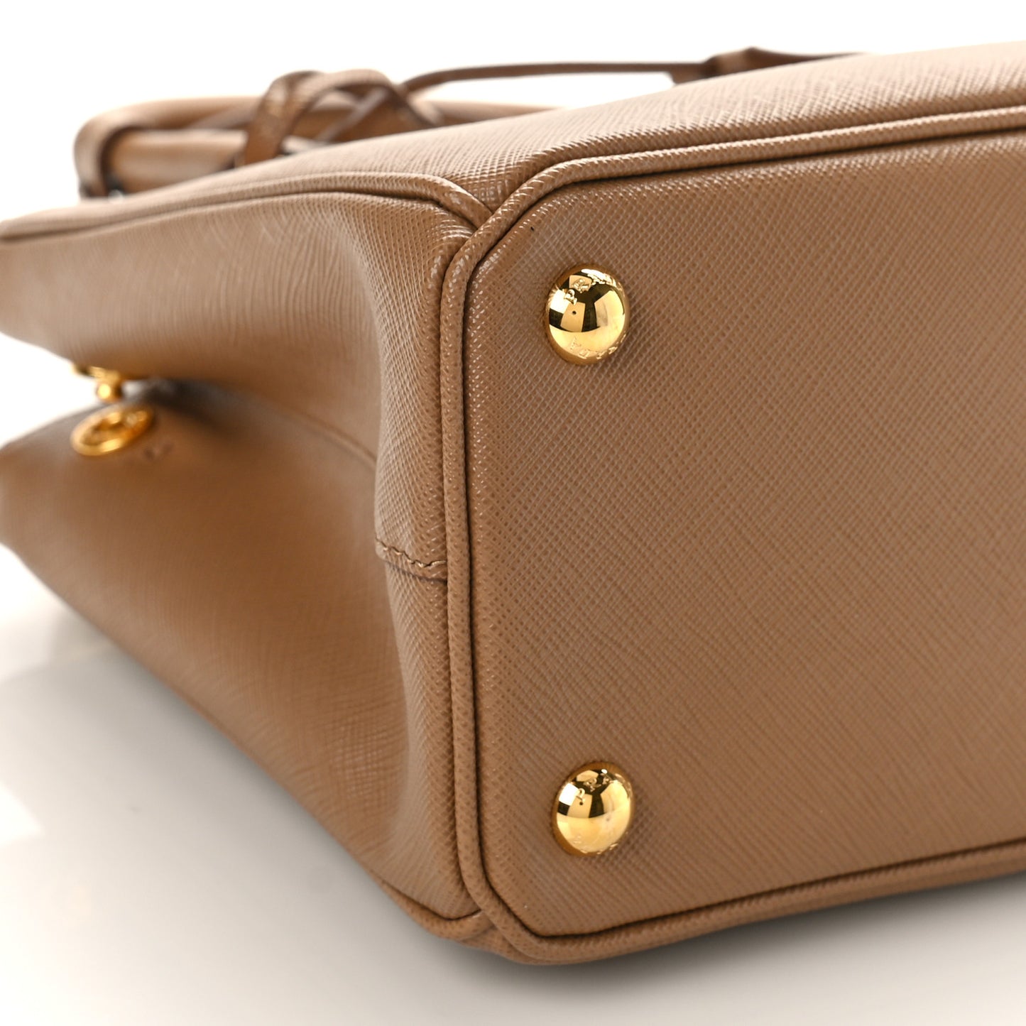 Saffiano Small Galleria Double Zip Tote Caramel