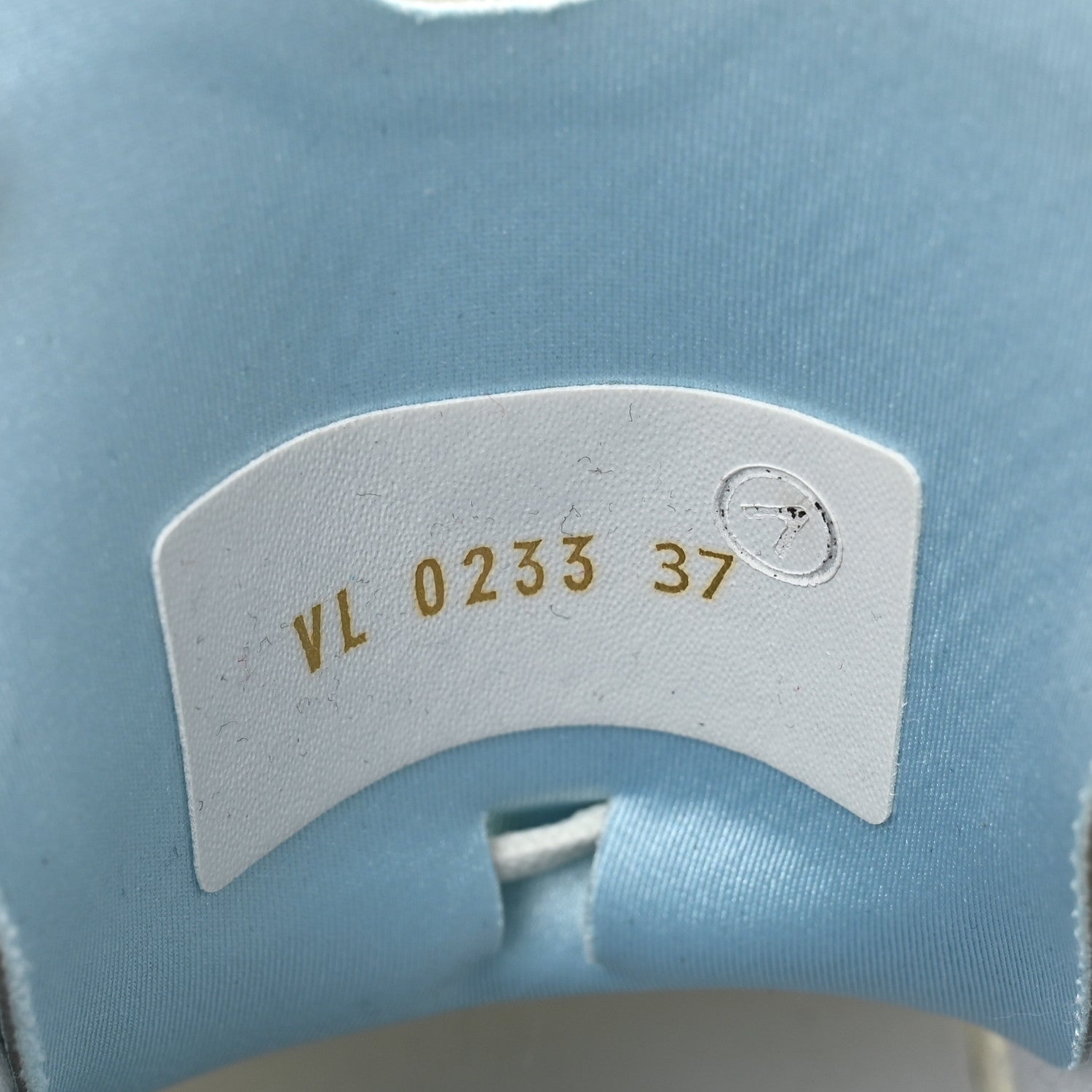 Louis Vuitton Patent Calfskin Technical Mesh Monogram Run 55 Sneakers 37 Bleu Clair 9 of 13