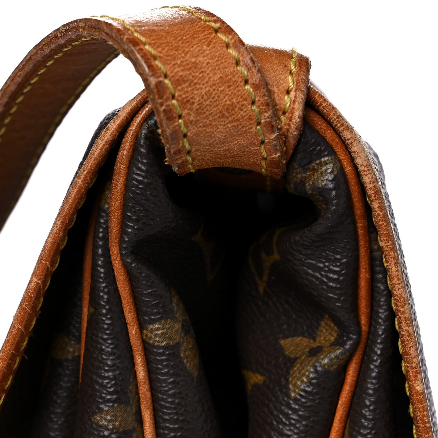 Louis Vuitton Monogram Saumur 30 26 of 41
