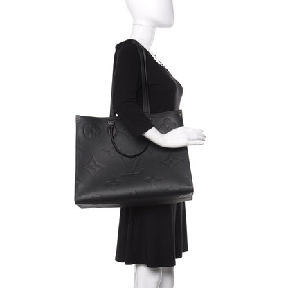Louis Vuitton Empreinte Monogram Giant Onthego GM Black 2 of 13