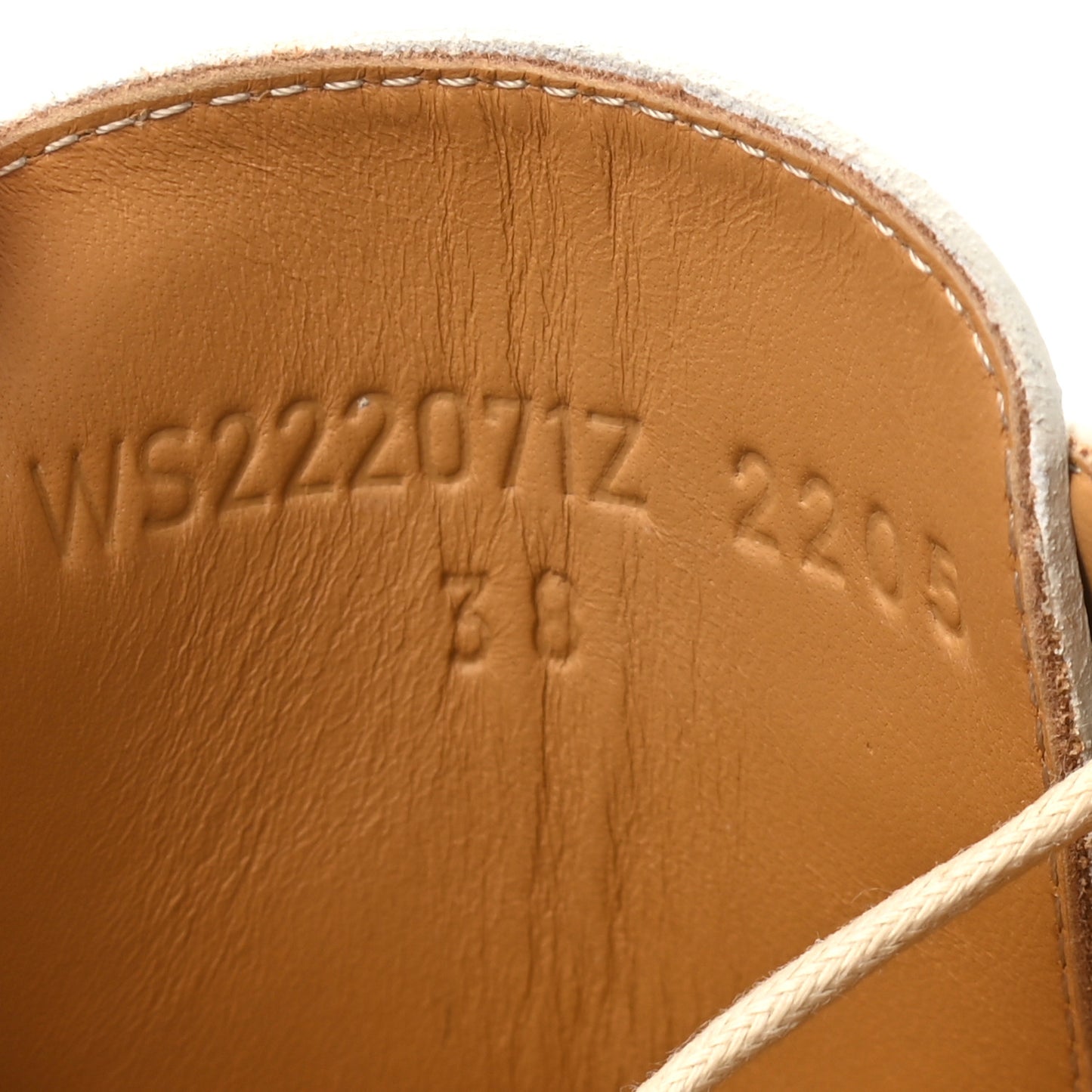 Glossed Calfskin First Derby 38 Beige Glaise