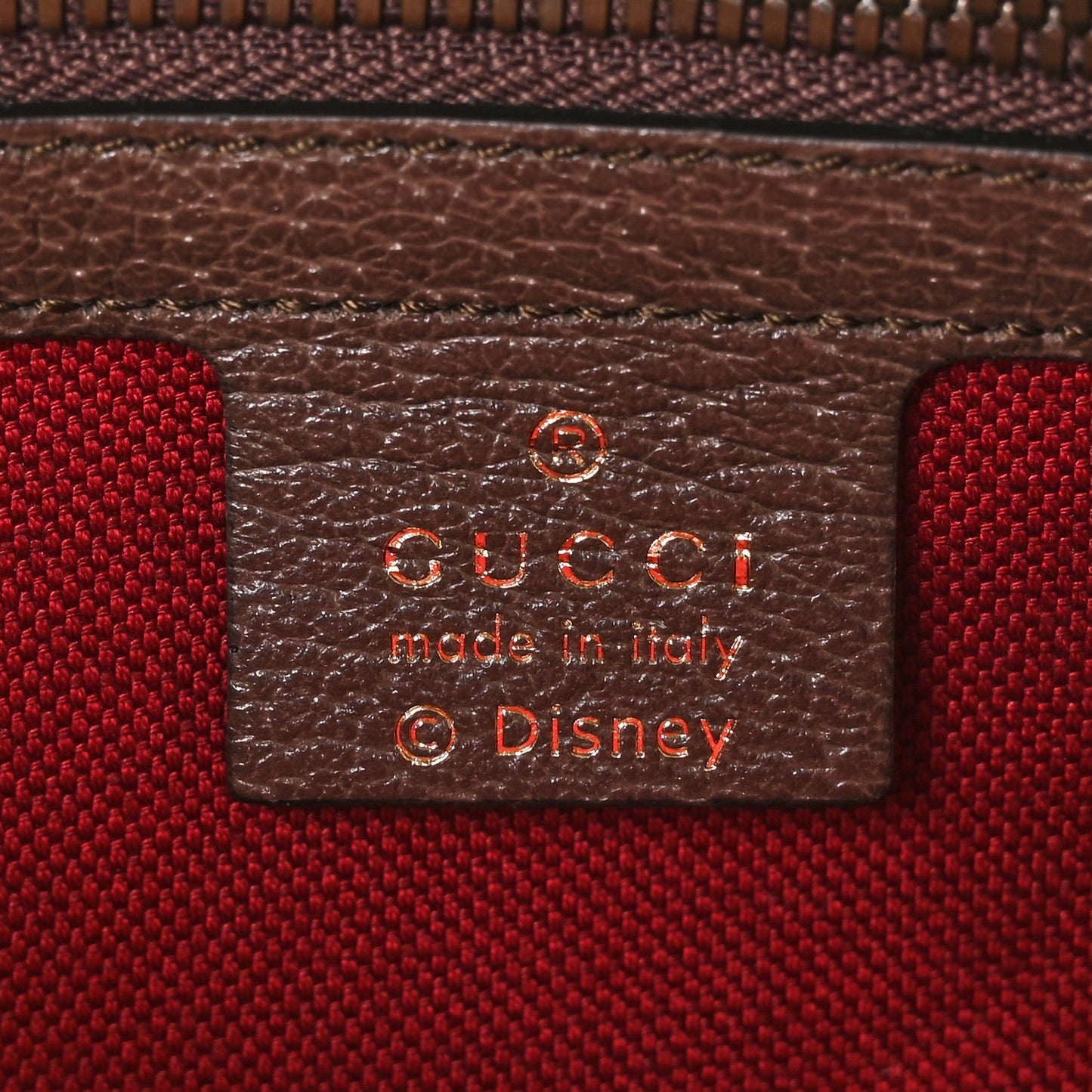 X DISNEY GG Supreme Monogram Donald Duck Small Interlocking G Belt Bag 80 32 Beige Multicolor New Acero