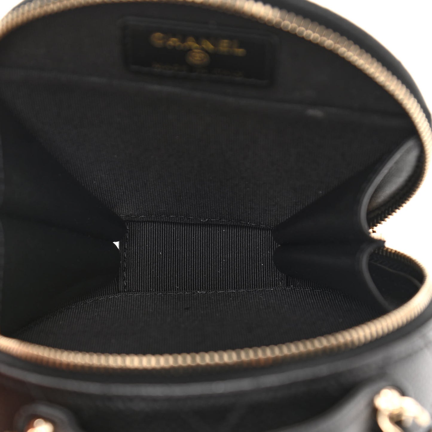 Caviar Quilted Round Handle With Care Vanity With Chain Black
