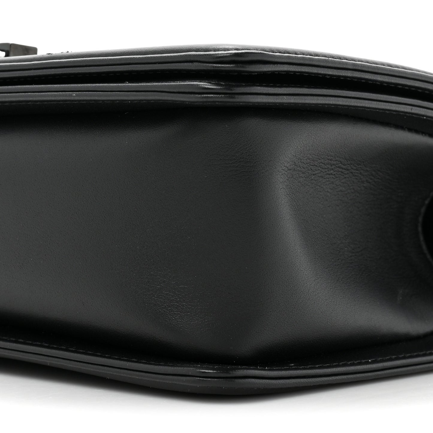 Calfskin Quilted Medium Boy Flap So Black