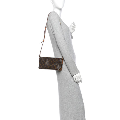 Louis Vuitton Monogram Trotteur 2 of 10
