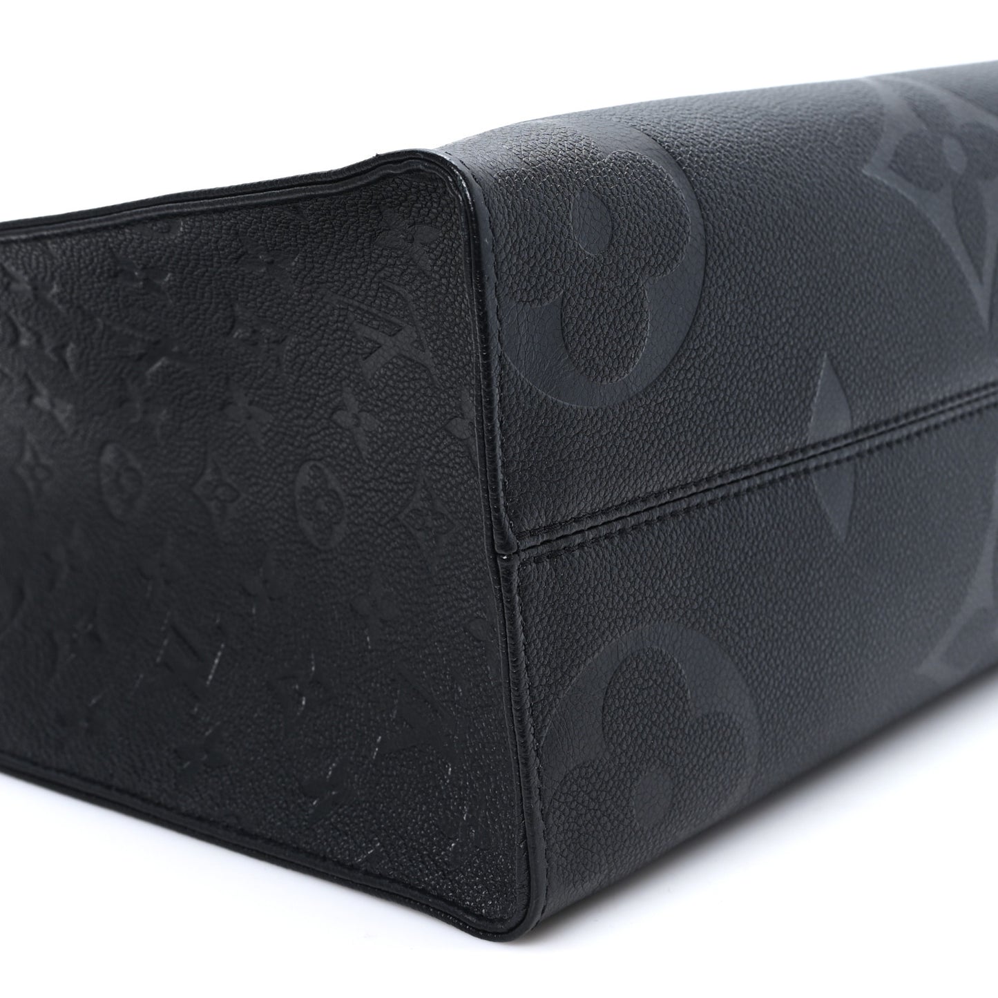 Empreinte Monogram Giant Onthego MM Black