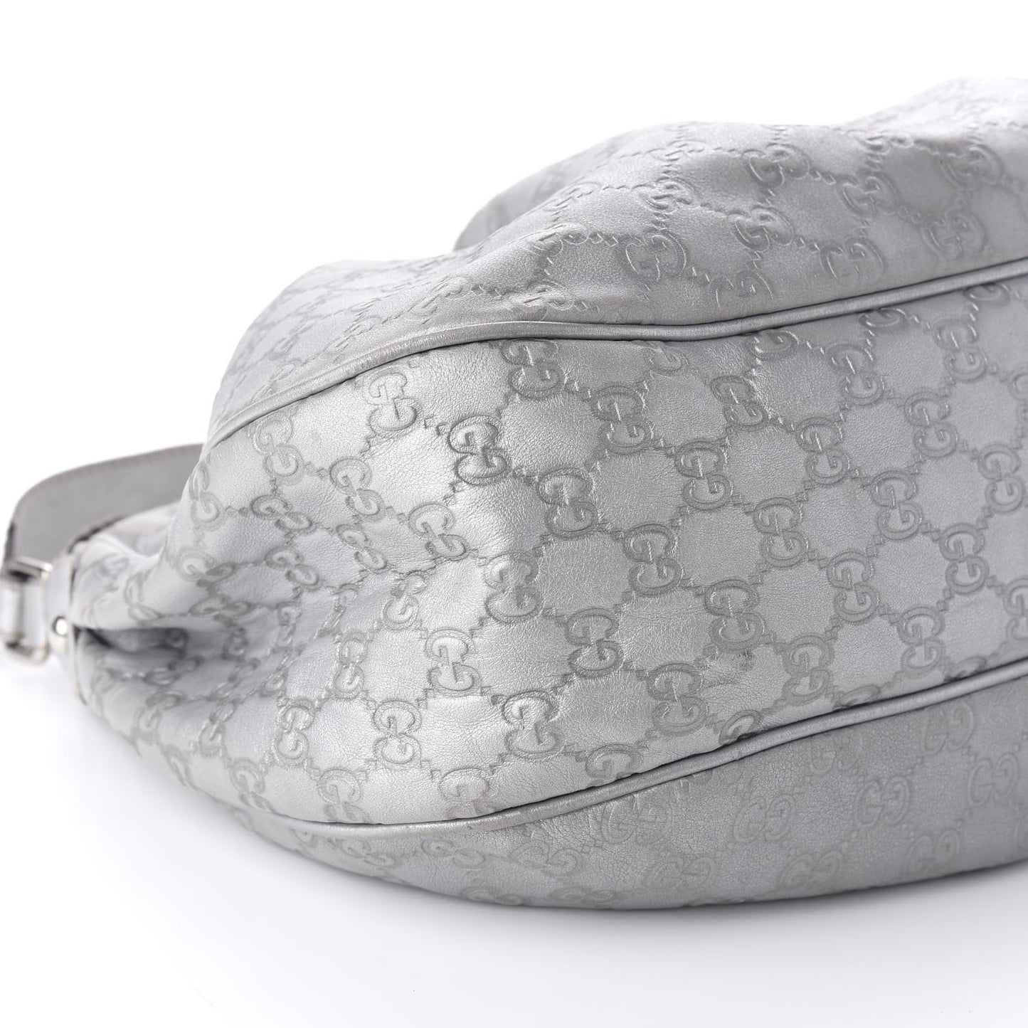 Metallic Guccissima Medium Sukey Hobo Silver