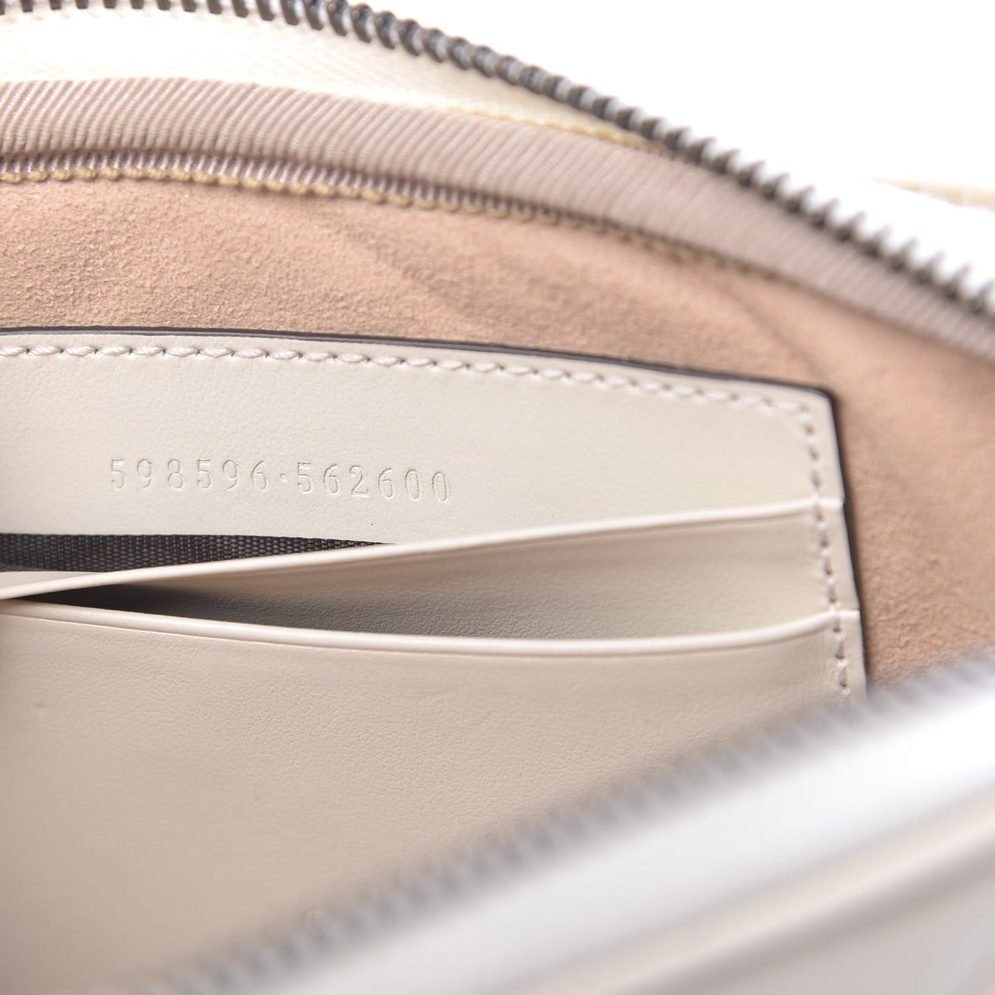 Calfskin Matelasse Mini GG Marmont Chain Crossbody Bag White